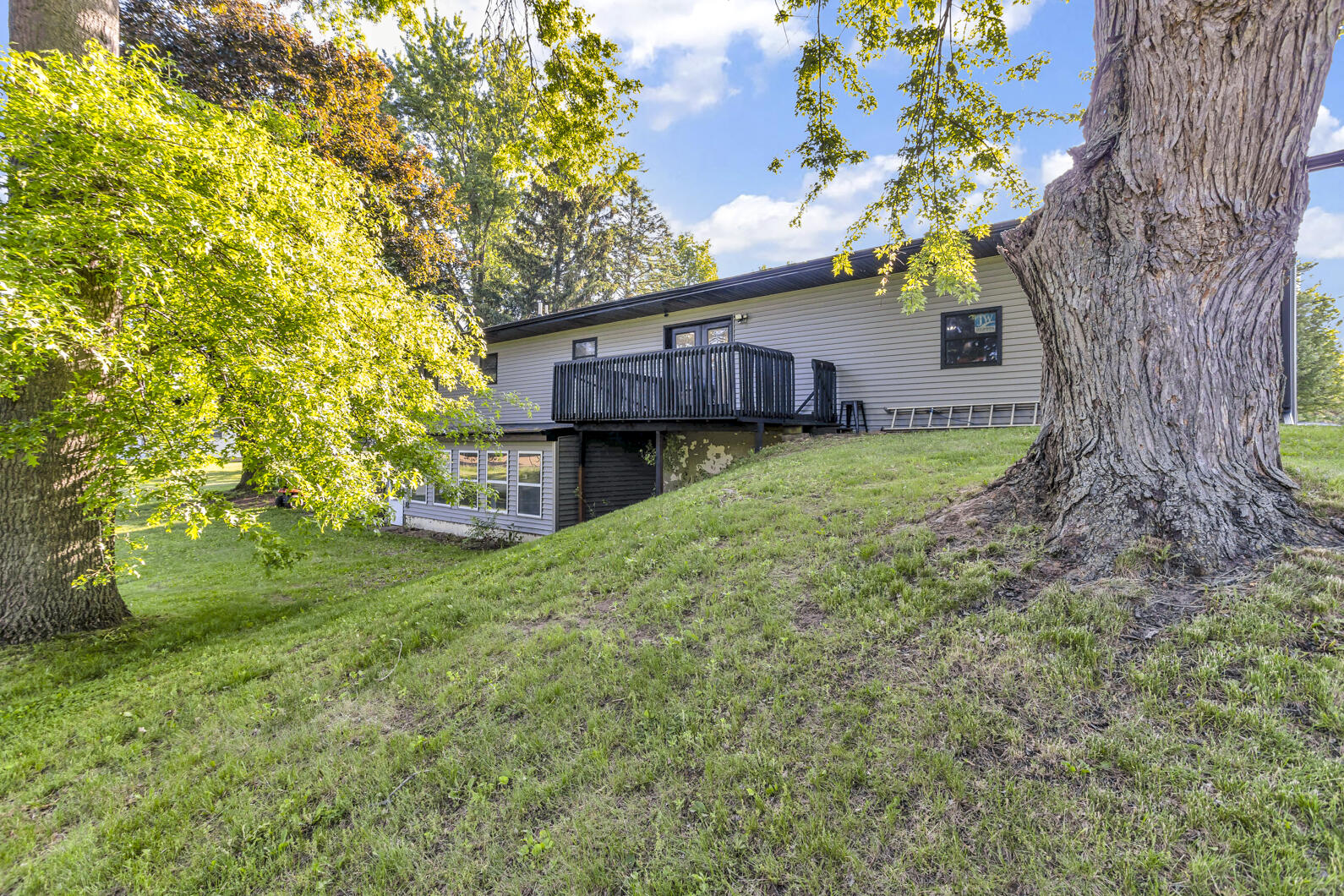 3430 Noble Road Spring Arbor, MI 49283 - Photo 37 of 41 0N0A7768