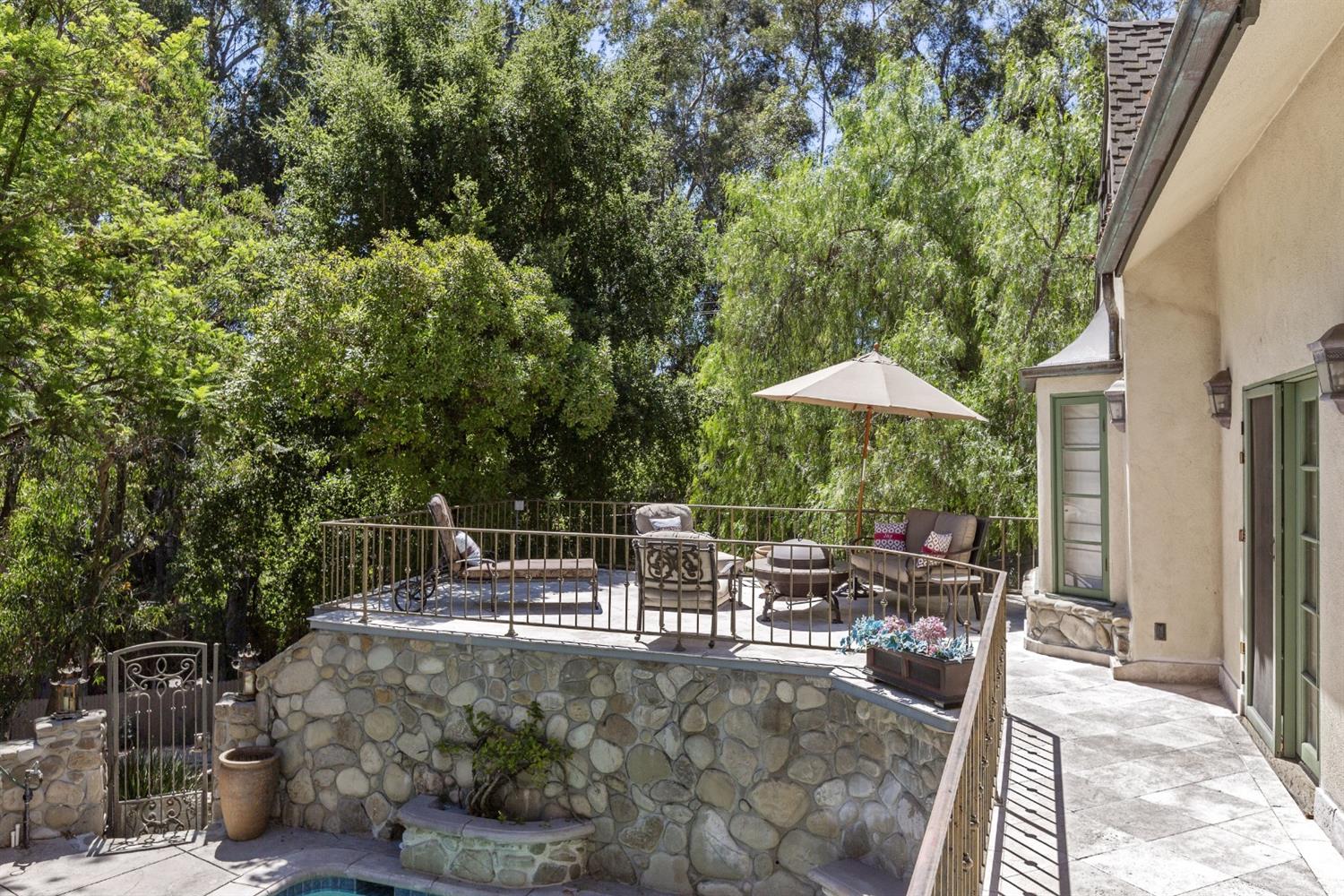 267 Fairview Road Ojai, CA 93023 - Photo 27 of 50 a outdoor view with a sitting space