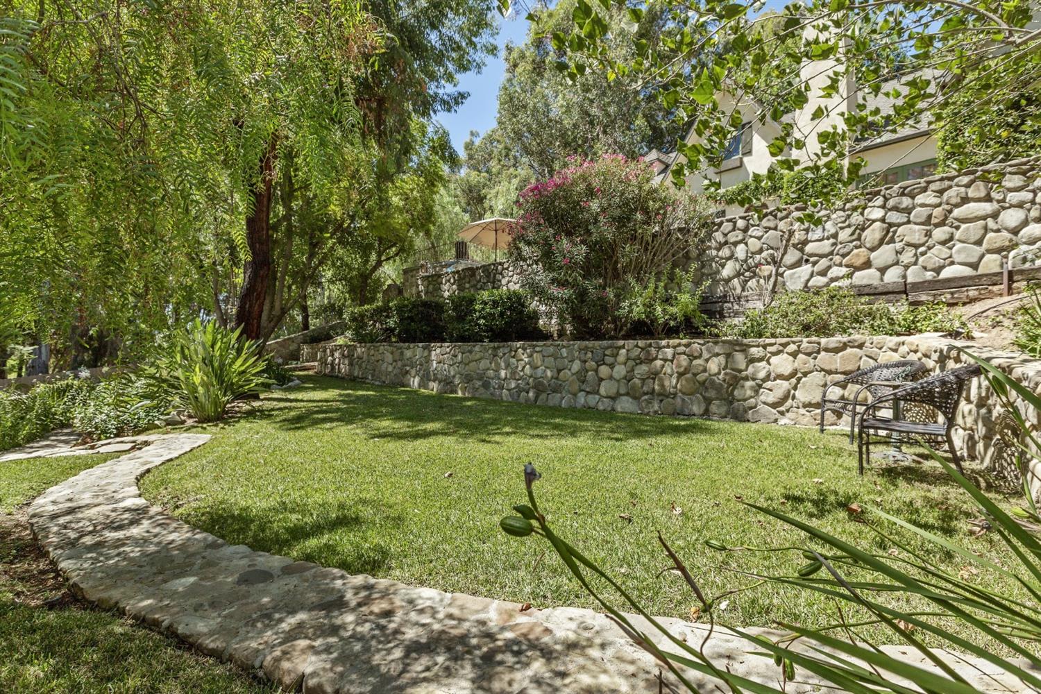 267 Fairview Road Ojai, CA 93023 - Photo 33 of 50 a view of yard with green space