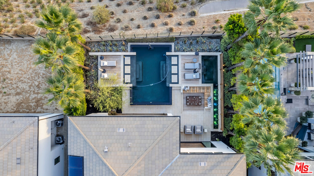 20340 W. Aberdeen Lane Porter Ranch, CA 91326 - Photo 16 of 18