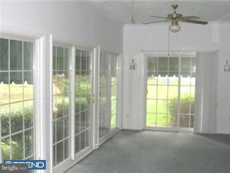 671 Churchmans Road Newark, DE 19702 - Photo 3 of 12 Sun Room