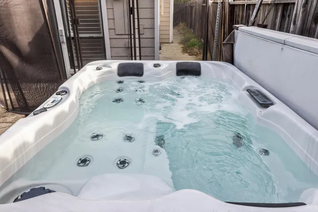 $559,900 | 931 Amberwood Road, Sacramento, CA 95864