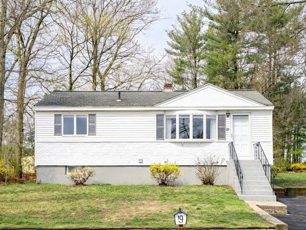 19 Tremlett Road Billerica, MA 01821 - Photo 1 of 35 Gallery Image 1