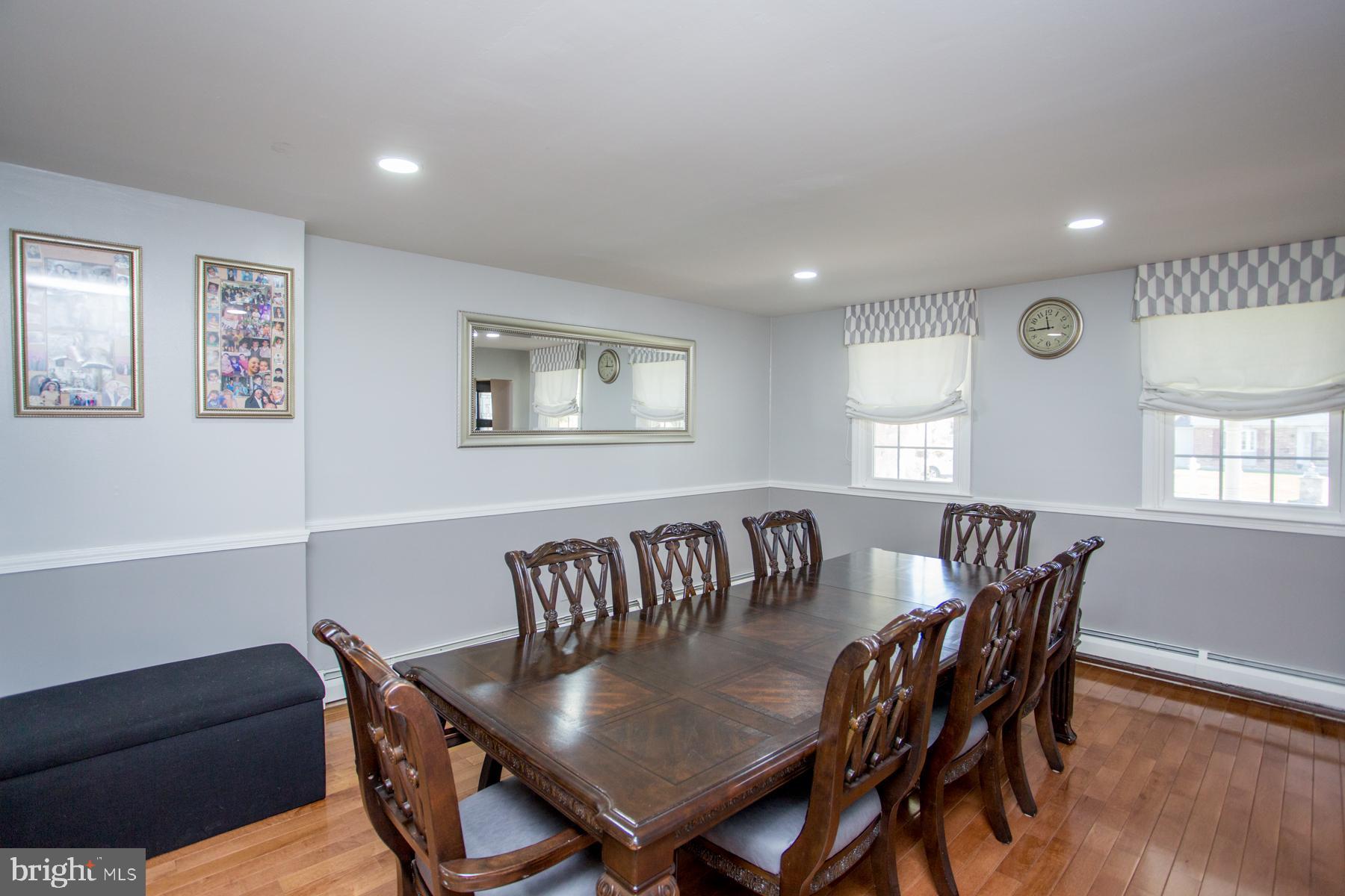 3852 Shelley Road Huntingdon Valley, PA 19006 - Photo 20 of 115 Dining room