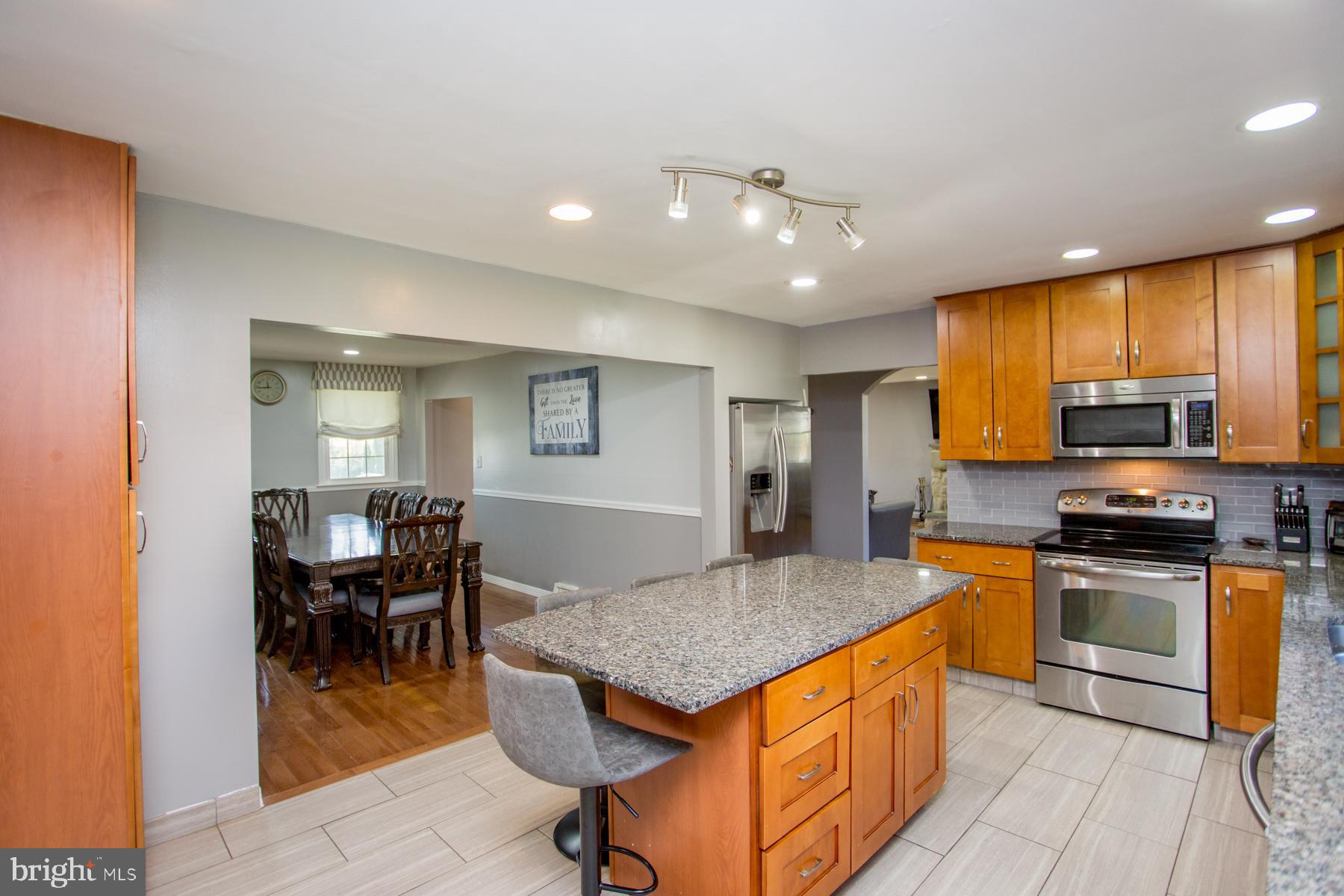 3852 Shelley Road Huntingdon Valley, PA 19006 - Photo 27 of 115 Kitchen