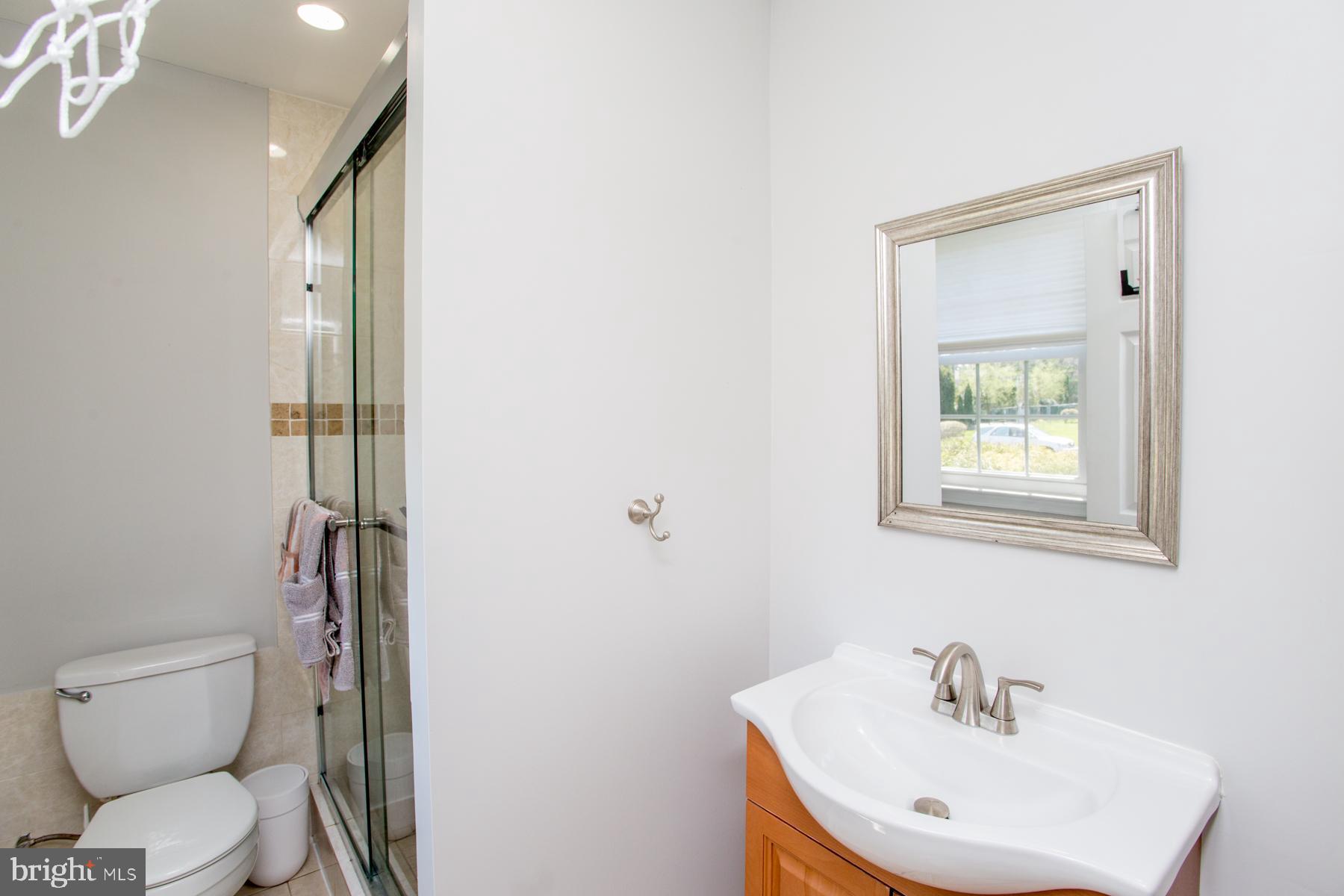 3852 Shelley Road Huntingdon Valley, PA 19006 - Photo 45 of 115 Gallery Image 45