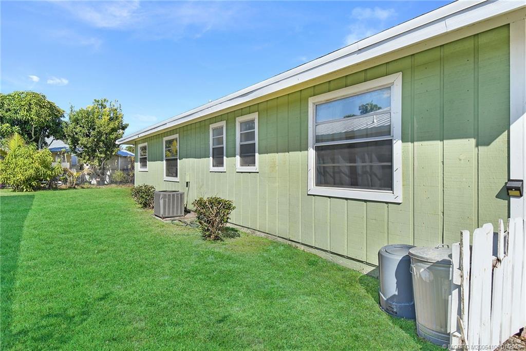 4471 Southeast Village Road Stuart, FL 34997 - Photo 2 of 22