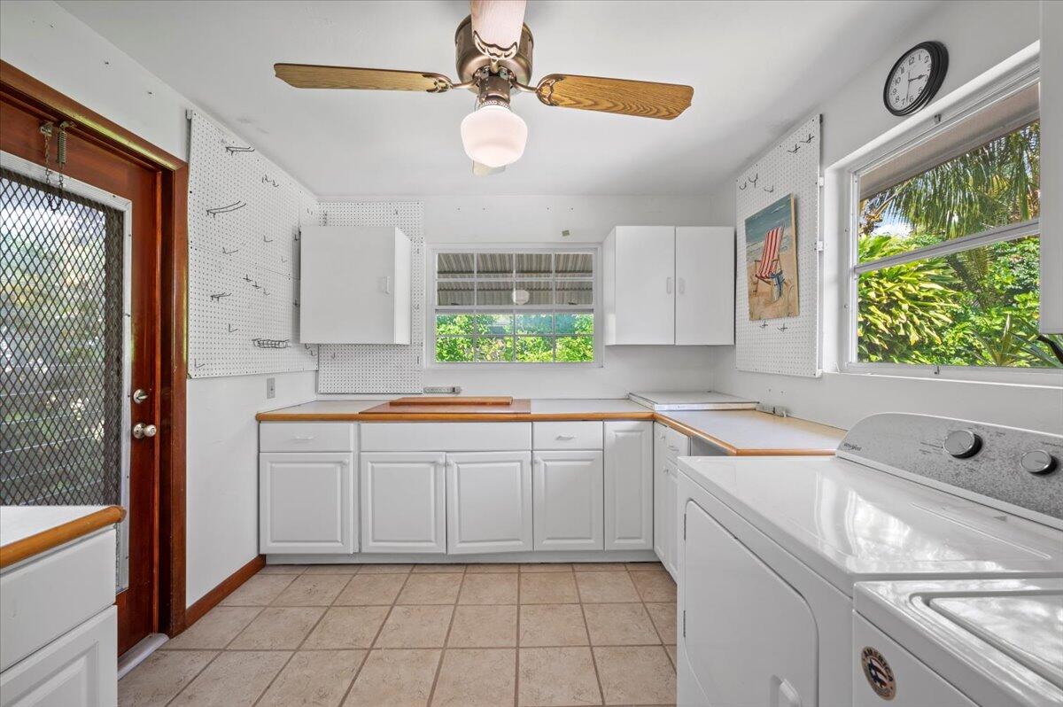 219 Norfolk Road Jupiter, FL 33469 - Photo 22 of 29 26-LUX9946