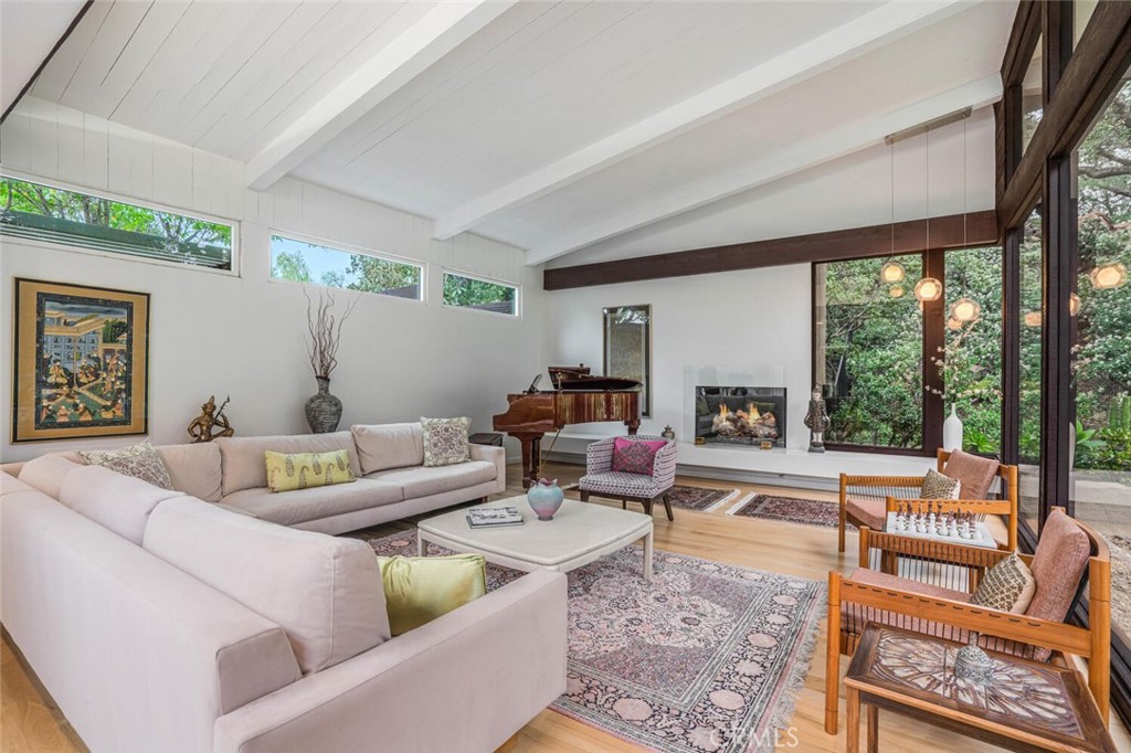 132 Stagecoach Road Bell Canyon, CA 91307 - Photo 16 of 64