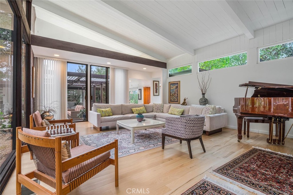 132 Stagecoach Road Bell Canyon, CA 91307 - Photo 18 of 64