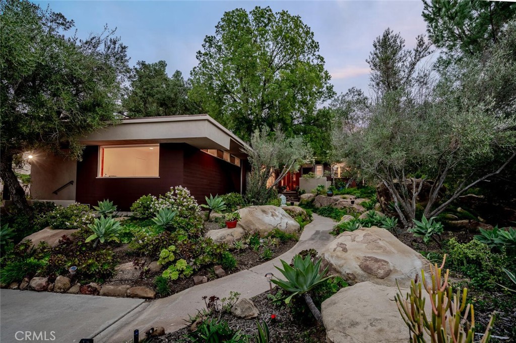 132 Stagecoach Road Bell Canyon, CA 91307 - Photo 4 of 64