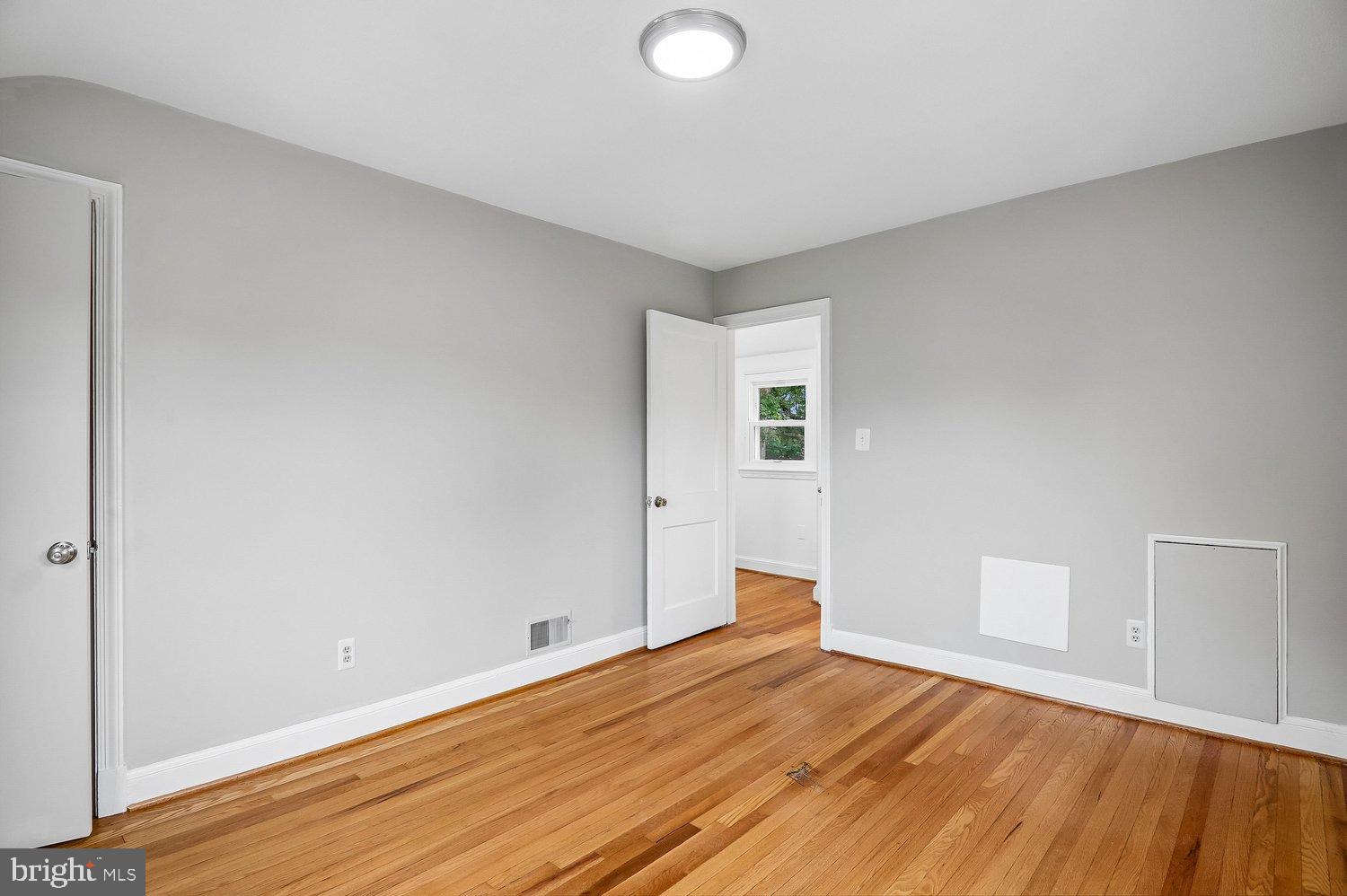 9906 Sidney Road Silver Spring, MD 20901 - Photo 18 of 51 Primary Bedroom