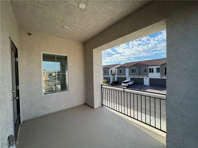 $1,865 | 274 Callen Falls Avenue, Unit 1125, Henderson, NV 89011
