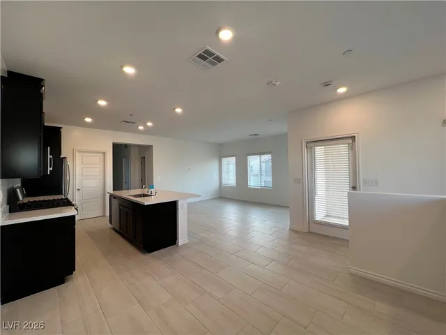 $1,865 | 274 Callen Falls Avenue, Unit 1125, Henderson, NV 89011