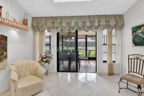 $299,999 | 5900 Sunswept Lane, Unit A, Boynton Beach, FL 33437