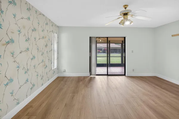 $299,999 | 5900 Sunswept Lane, Unit A, Boynton Beach, FL 33437