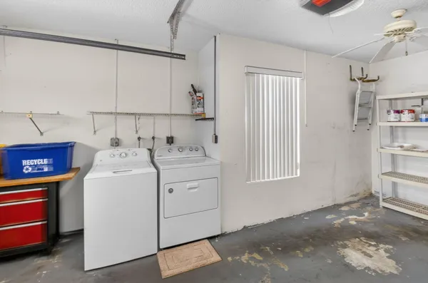 $299,999 | 5900 Sunswept Lane, Unit A, Boynton Beach, FL 33437