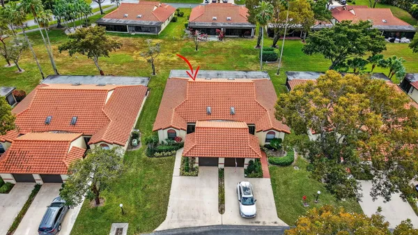 $299,999 | 5900 Sunswept Lane, Unit A, Boynton Beach, FL 33437