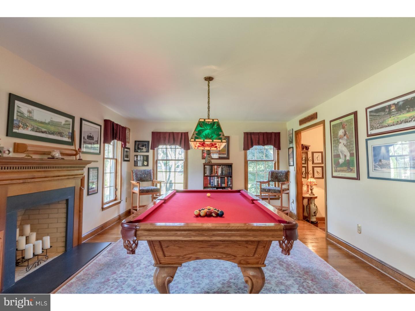 353 High Ridge Road Chadds Ford, PA 19317 - Photo 5 of 25 Living Room