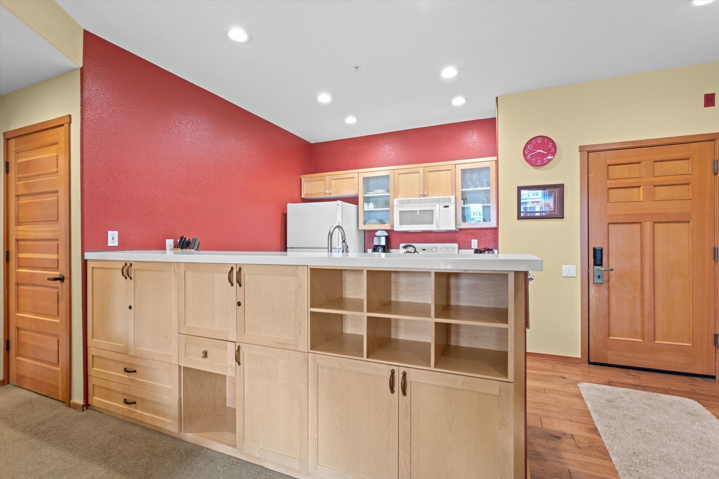 201 Shirley Cyn Road, Unit 714 Olympic Valley, CA 96146 - Photo 6 of 27