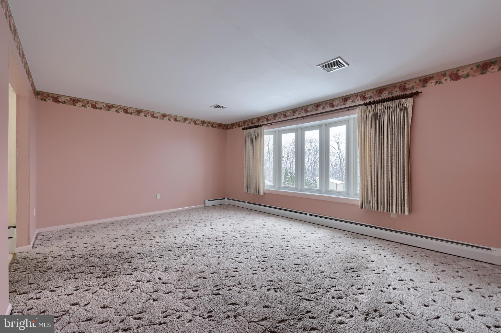 360 Sandy Hill Road Denver, PA 17517 - Photo 24 of 47 Living Room