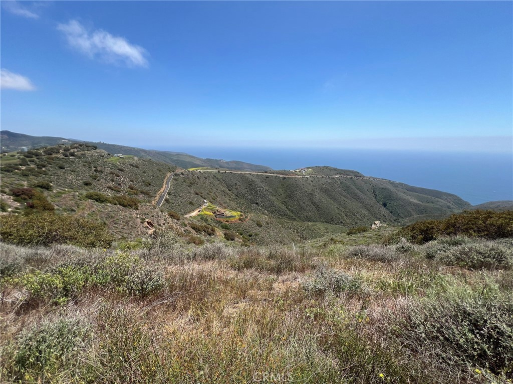 9533 Deer Creek Road Malibu, CA 90265 - Photo 20 of 29 a view of mountain