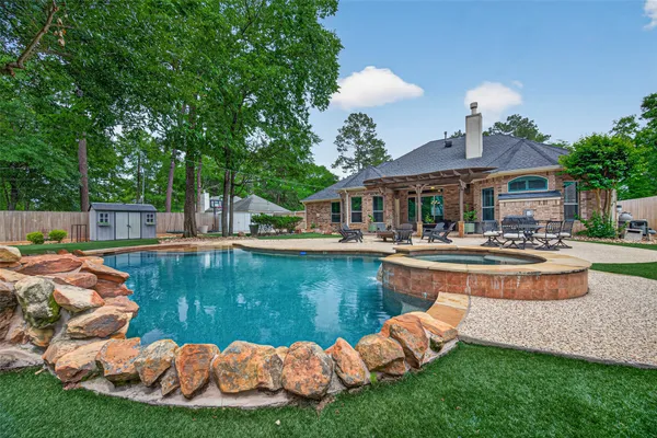 $575,000 | 419 Box Elder Drive, Magnolia, TX 77354