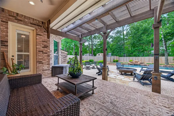 $575,000 | 419 Box Elder Drive, Magnolia, TX 77354