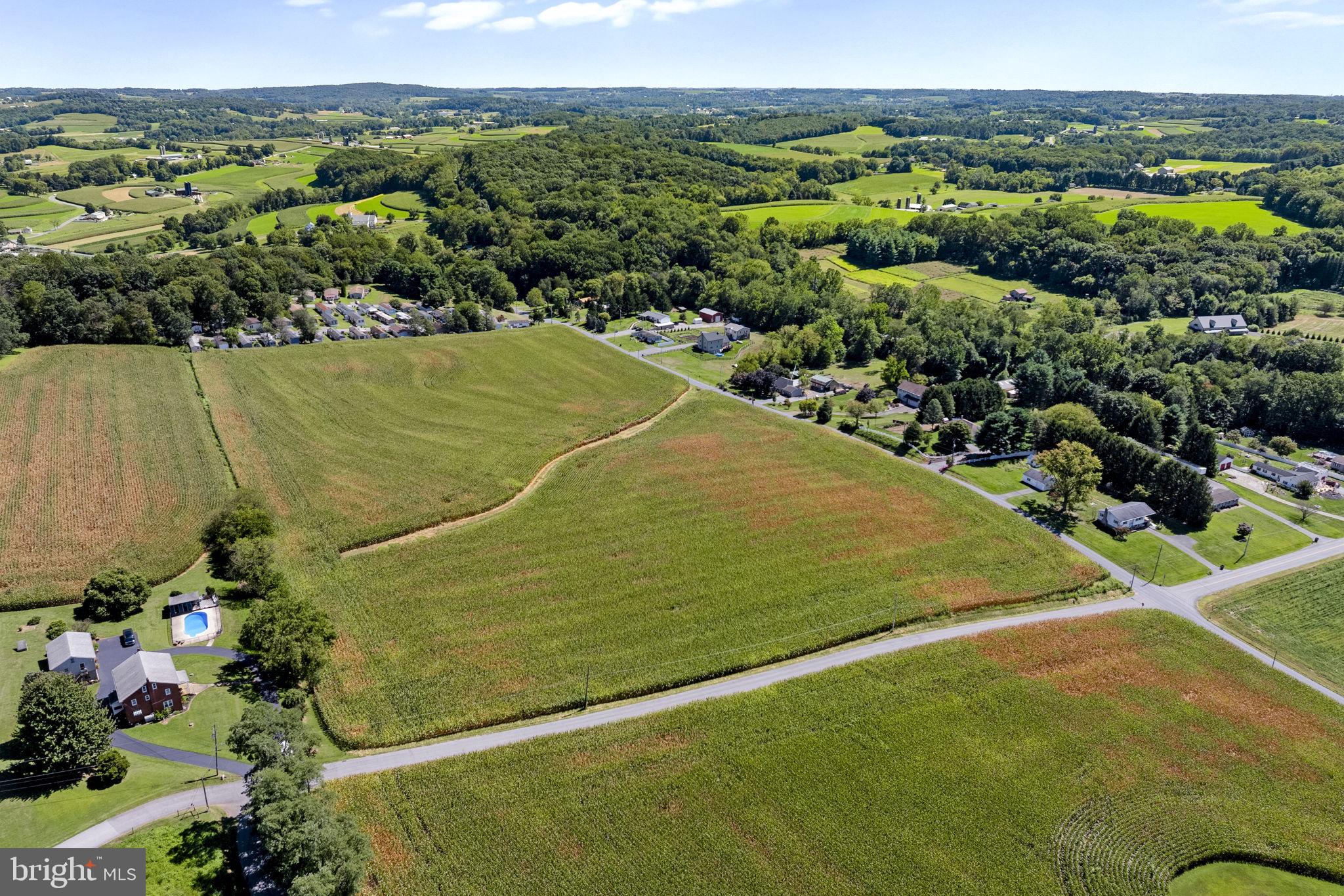 497 Pennsy Road New Providence, PA 17560 - Photo 2 of 7 a view of a tennis court