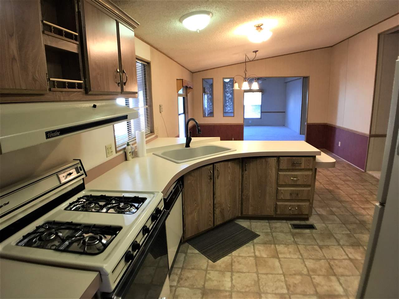 1934 South Old Stage Road, Unit 34 Mount Shasta, CA 96067 - Photo 4 of 17 Gallery Image 4