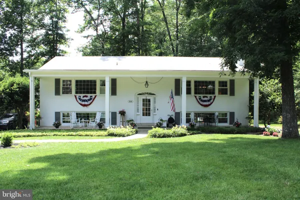 $5,000 | 3606 Barkley Drive, Fairfax, VA 22031