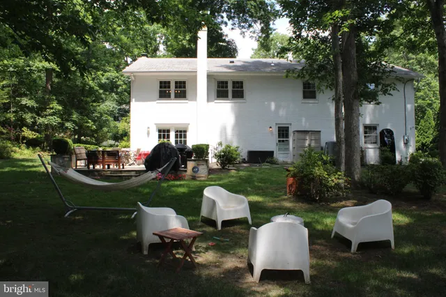 $5,000 | 3606 Barkley Drive, Fairfax, VA 22031