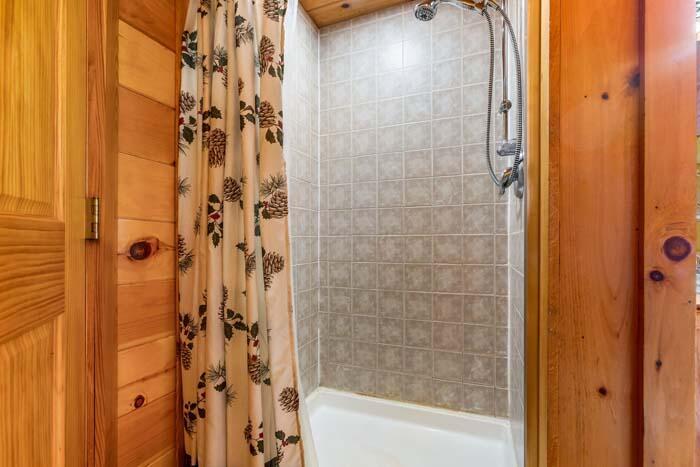16236 Collison Road Logan, OH 43138 - Photo 16 of 34 Master Shower