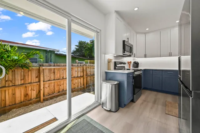 $799,000 | 3400 Parker Avenue, West Palm Beach, FL 33405