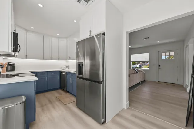 $799,000 | 3400 Parker Avenue, West Palm Beach, FL 33405