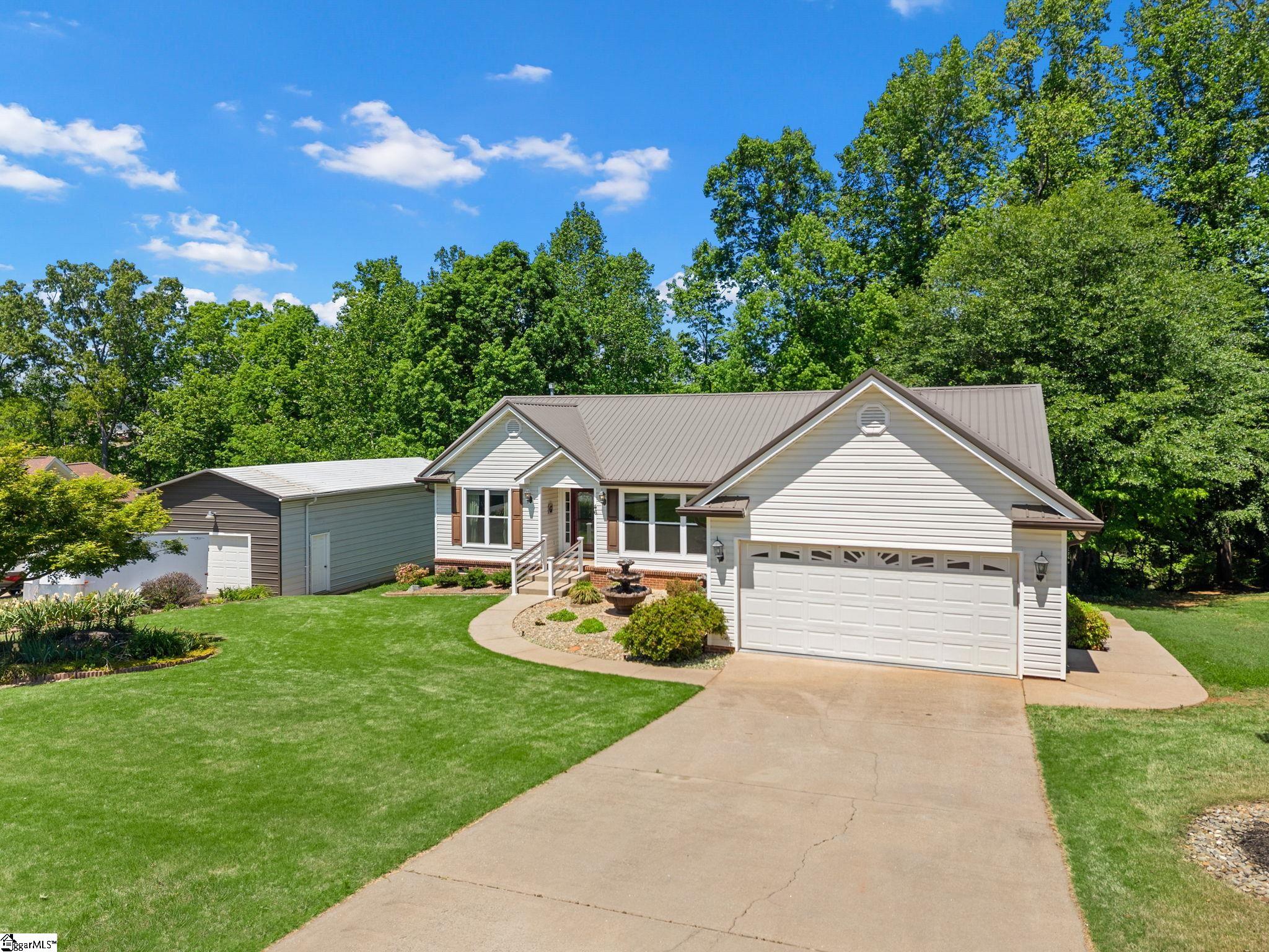 46 Lee Street Lyman, SC 29365 - Photo 4 of 50
