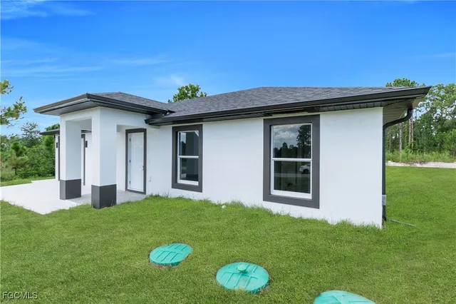 $2,000 | 1029 Winters Street East, Lehigh Acres, FL 33974