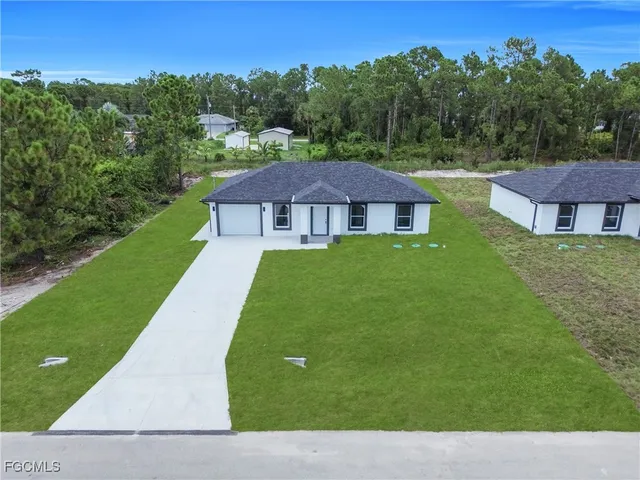 $2,000 | 1029 Winters Street East, Lehigh Acres, FL 33974