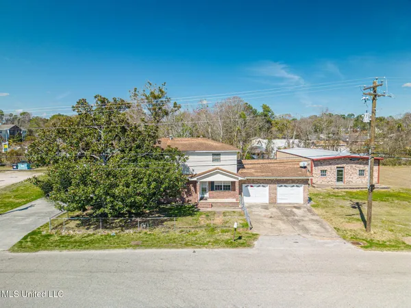 $426,000 | 3222 Toncrey Road, D'Iberville, MS 39540