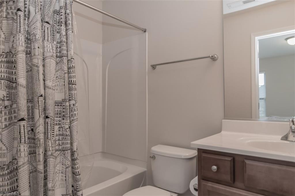 3771 Shadow Ridge Drive High Point, NC 27265 - Photo 15 of 25 Gallery Image 15