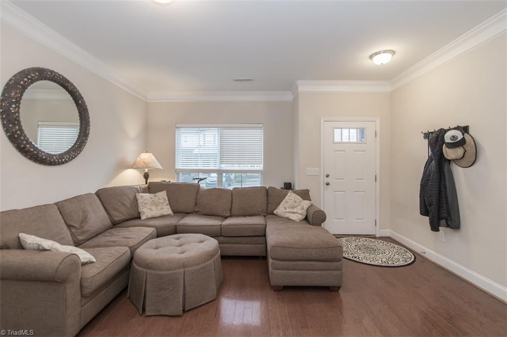 3771 Shadow Ridge Drive High Point, NC 27265 - Photo 6 of 25 Gallery Image 6