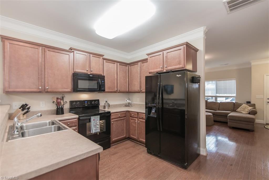 3771 Shadow Ridge Drive High Point, NC 27265 - Photo 9 of 25 Gallery Image 9