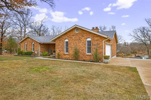 $399,900 | 434 Rue Martel, Bonne Terre, MO 63628