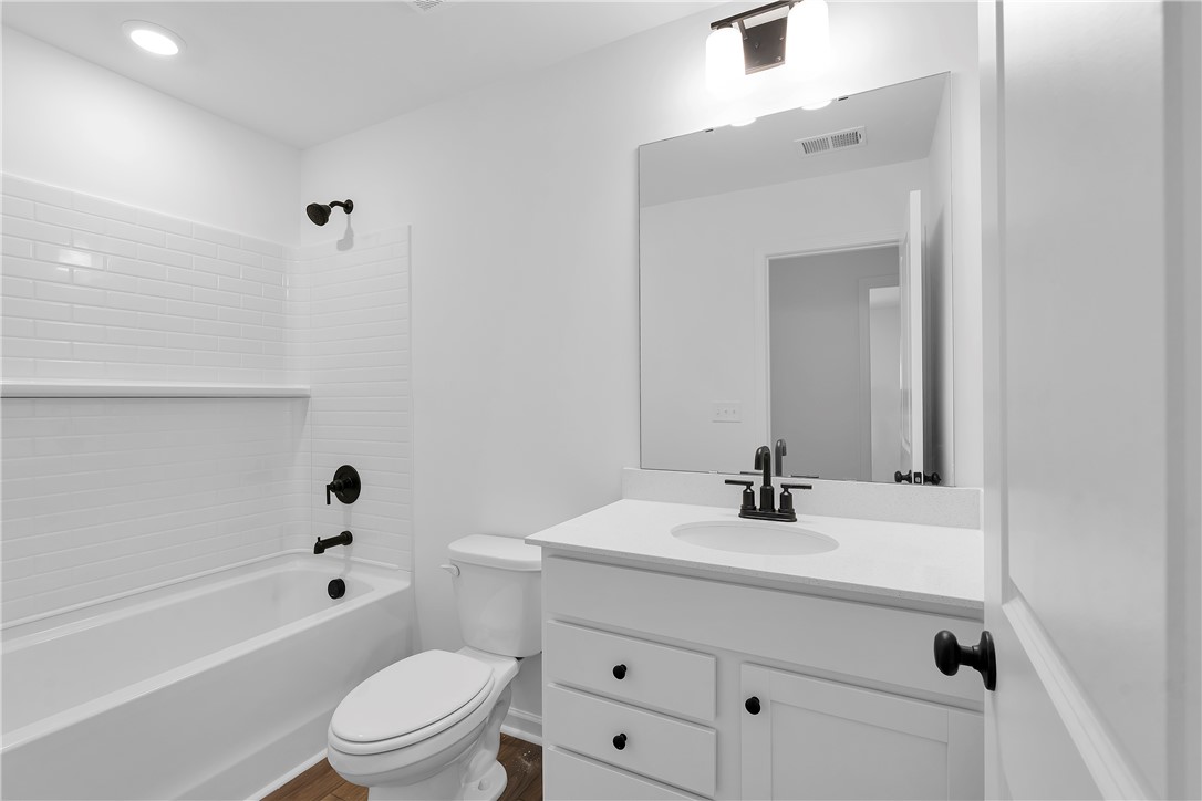 236 Brown Circle Easley, SC 29642 - Photo 11 of 25