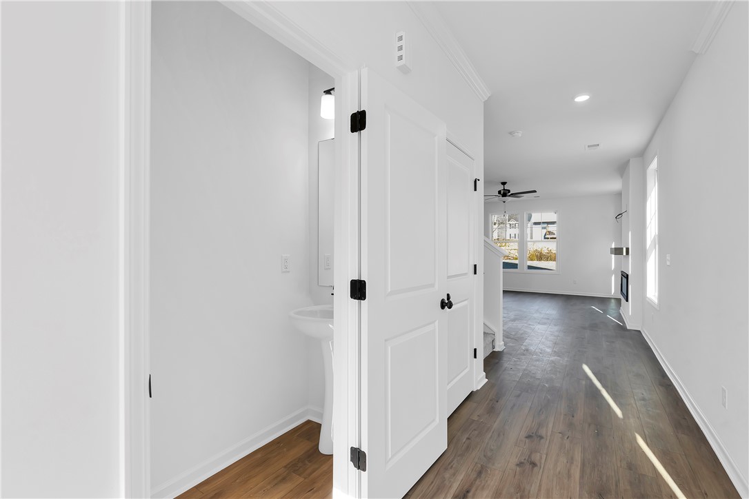 236 Brown Circle Easley, SC 29642 - Photo 14 of 25