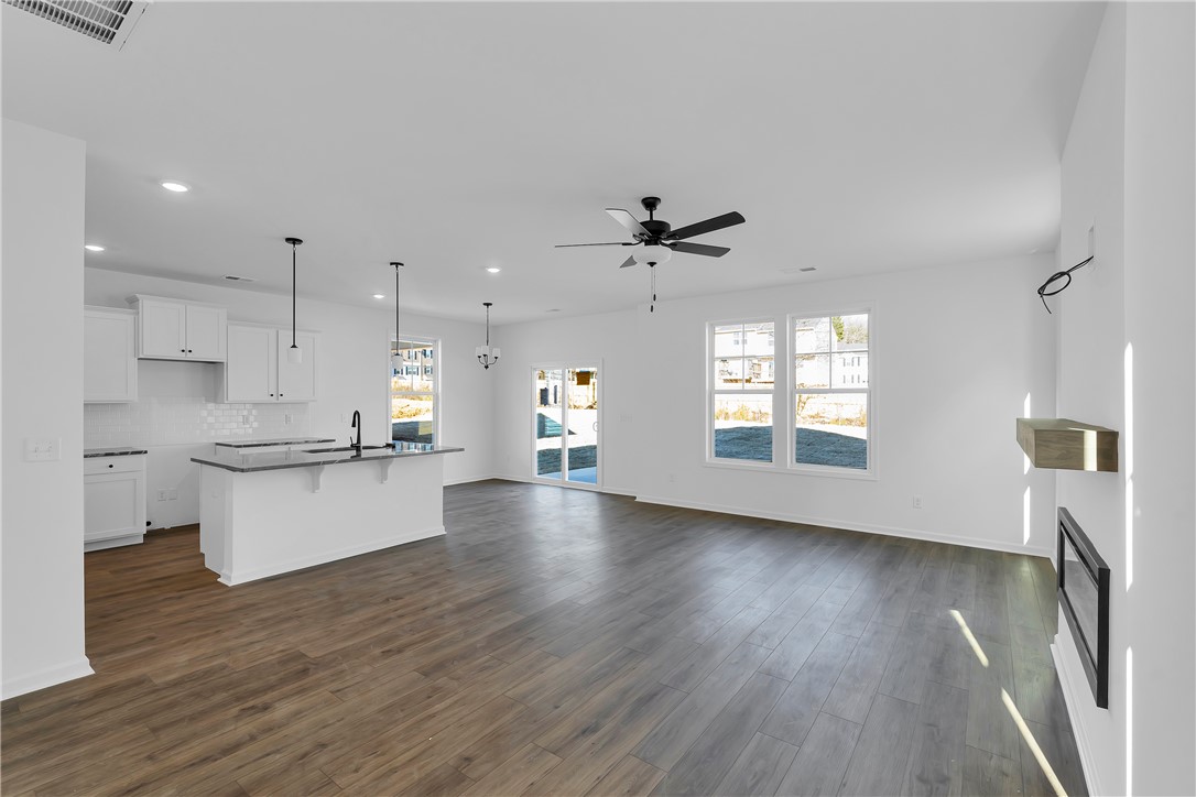 236 Brown Circle Easley, SC 29642 - Photo 15 of 25