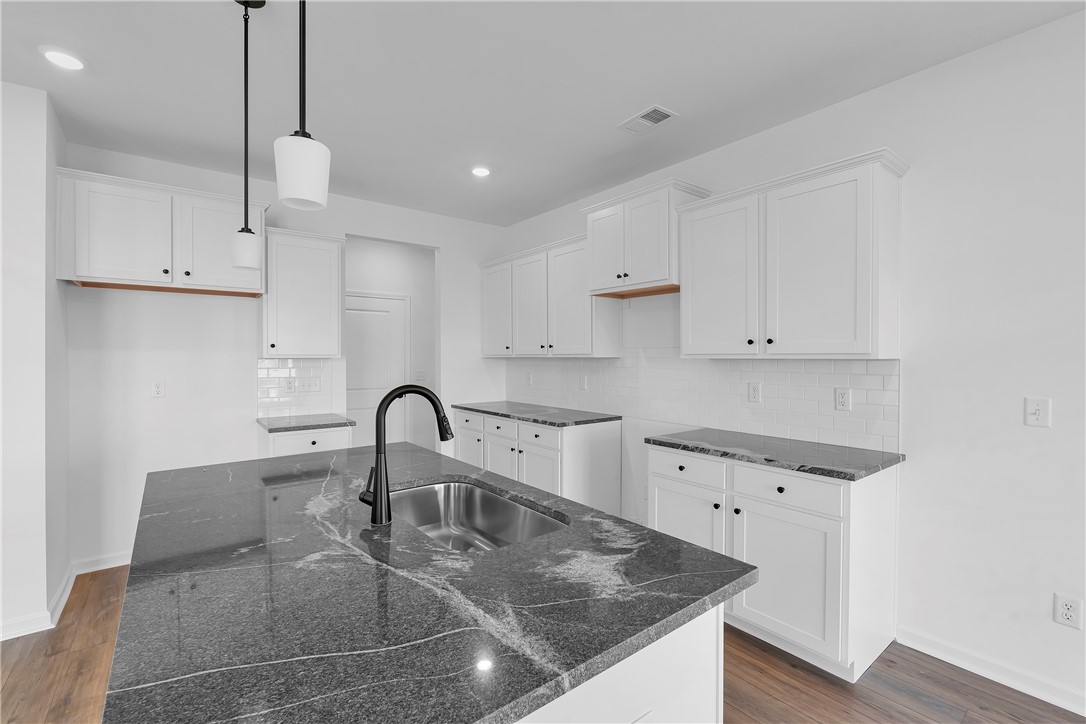 236 Brown Circle Easley, SC 29642 - Photo 19 of 25