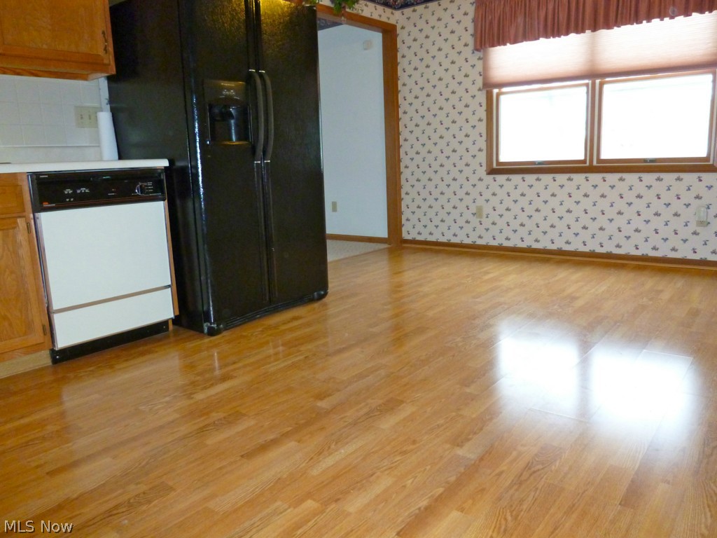 6435 State Road Cleveland, OH 44134 - Photo 8 of 22