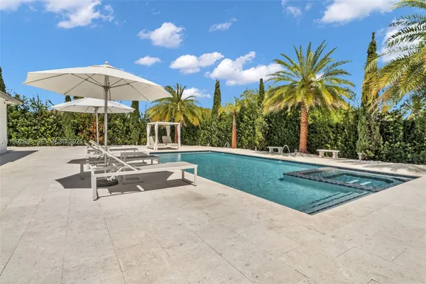 $1,200,000 | 21301 Southwest 132nd Court, Miami, FL 33186