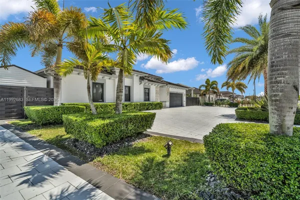 $1,200,000 | 21301 Southwest 132nd Court, Miami, FL 33186
